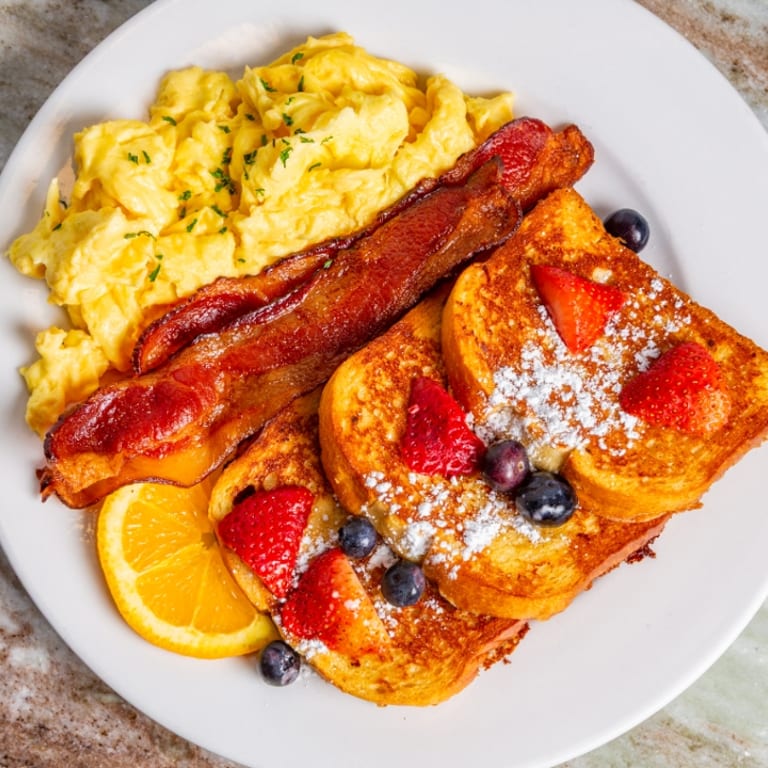 Delicious Cobbler and Southern Comfort Desserts